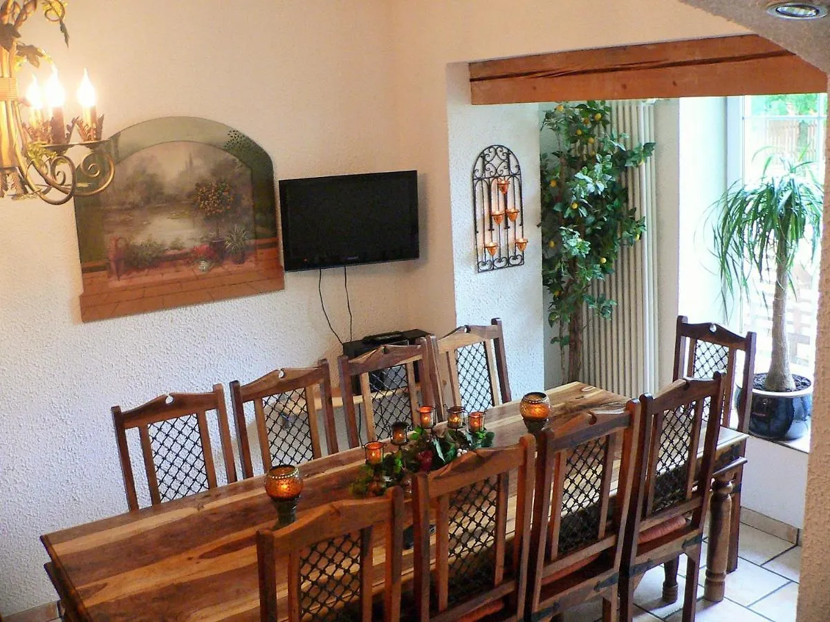 Ferienhaus Kutscherhaus Casa Chabeli - Berlin, Max 11 Personen Germany