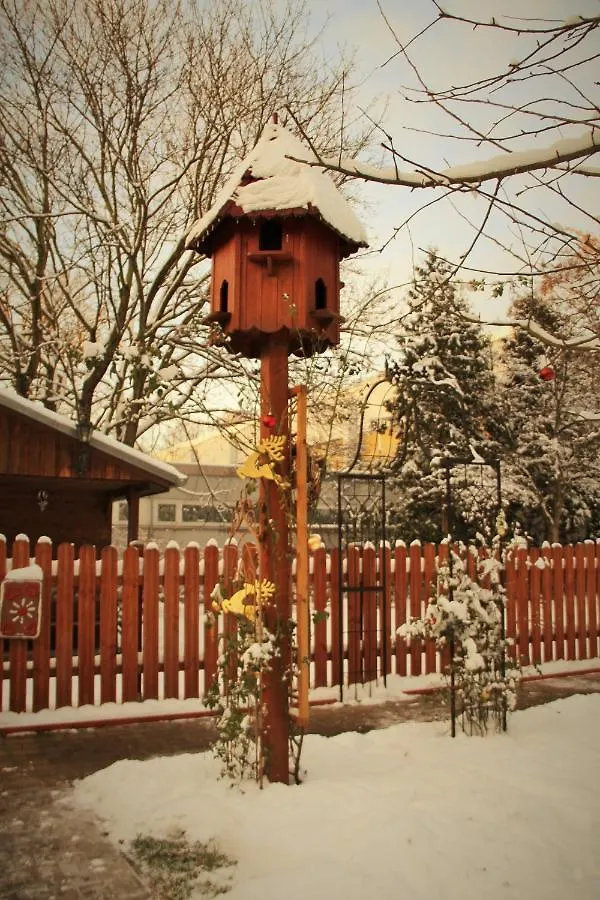 Holiday home Ferienhaus Kutscherhaus Casa Chabeli - Berlin, Max 11 Personen Germany