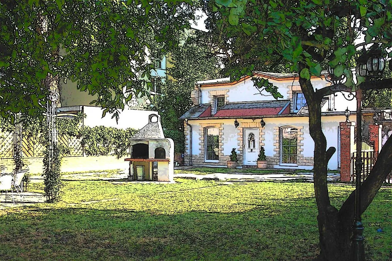 Ferienhaus Kutscherhaus Casa Chabeli - Berlin, Max 11 Personen